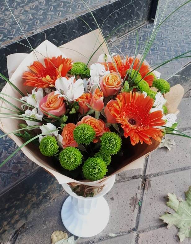 Букет цветов из: Герберы, Хризантемы, Альстромерии и Розы в Нагорном