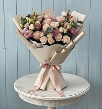 Букет цветов из:  Розы и Лизиантусы в Нагорном