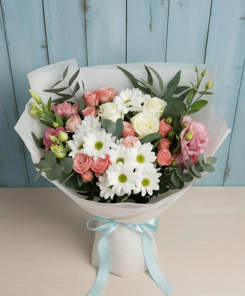 Букет цветов из: Розы, Лизиантусы и Хризантемы в Нагорном
