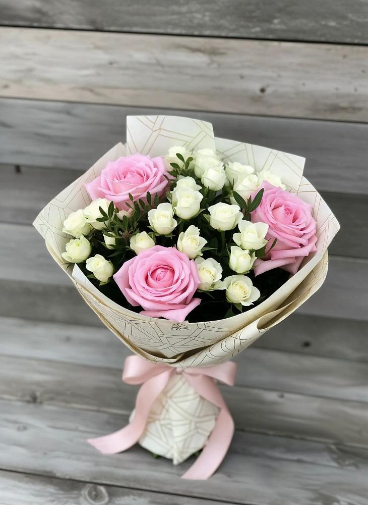 Букет цветов из: Розы в Нагорном
