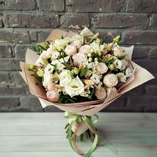 Букет цветов из:  Альстромерии, Розы и Хризантемы в Нагорном