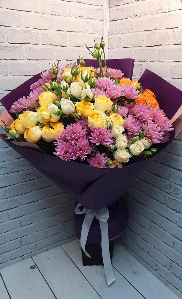 Букет цветов из: Хризантемы и Розы в Нагорном