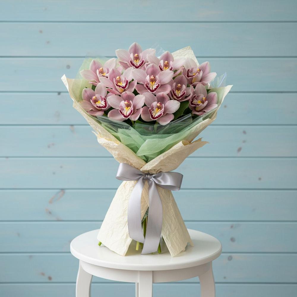 Букет цветов из: Орхидеи и Розы в Нагорном