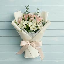 Букет цветов из:  Альстромерии в Нагорном