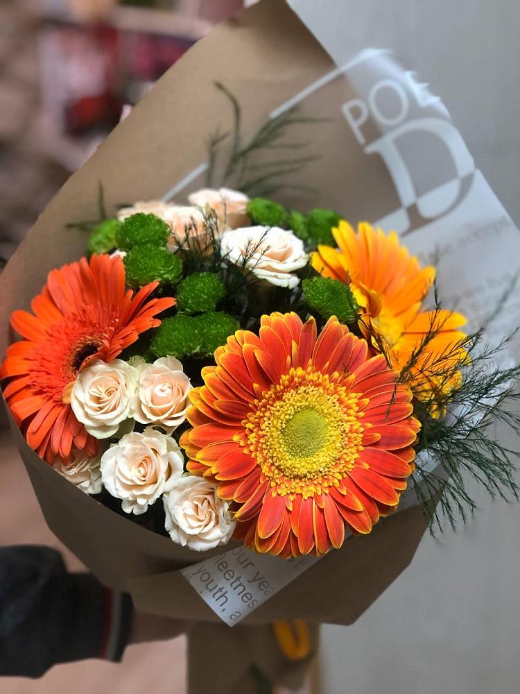 Букет цветов из: Герберы, Хризантемы и Розы в Нагорном