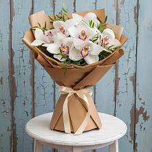 Букет цветов из:  Орхидеи и Розы в Нагорном