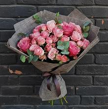 Букет цветов из:  Розы в Нагорном